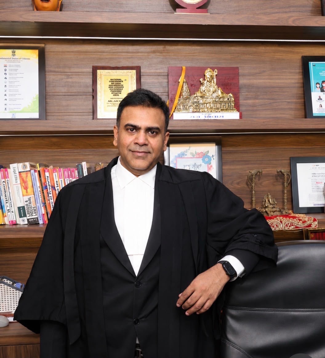 Advocate Mahnnas Gupta