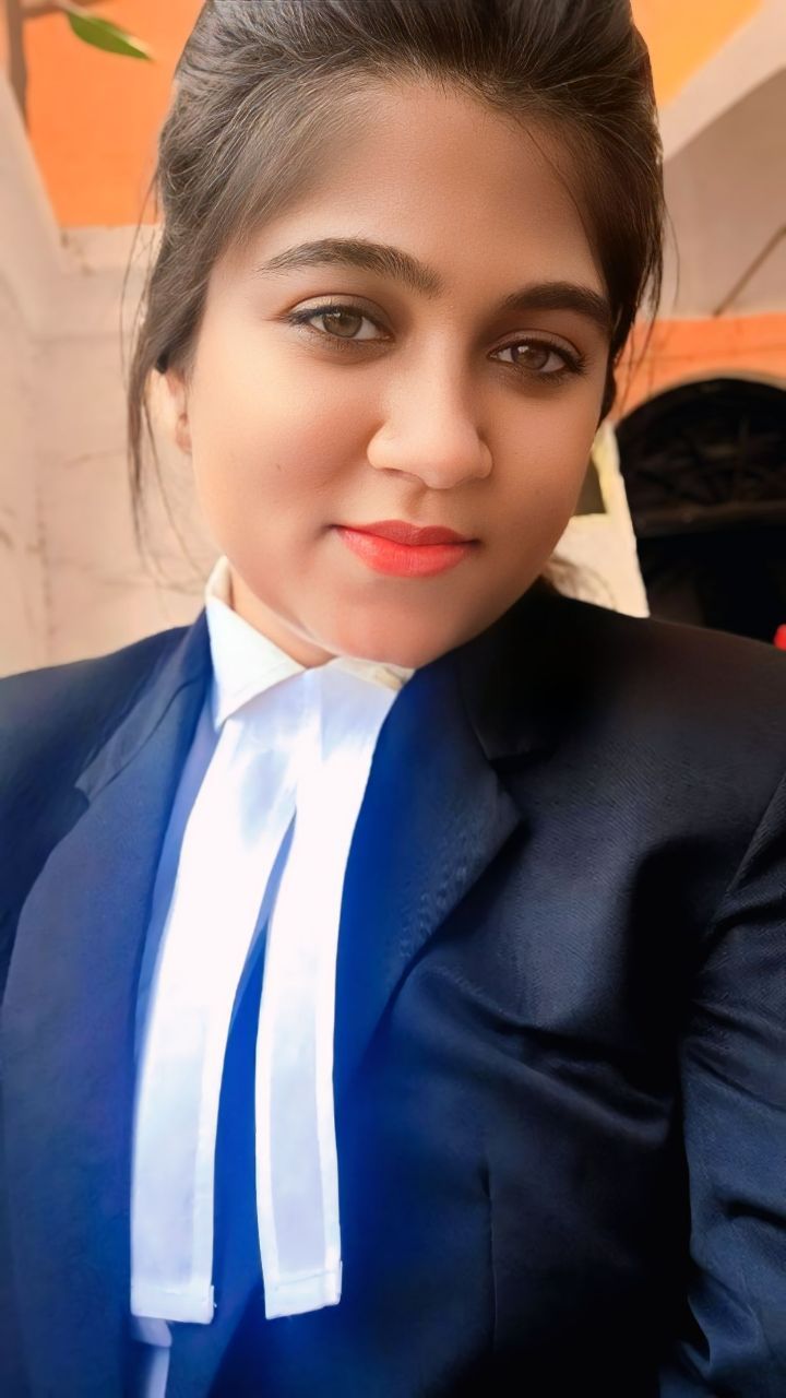 Adv Naincy Kesharwani