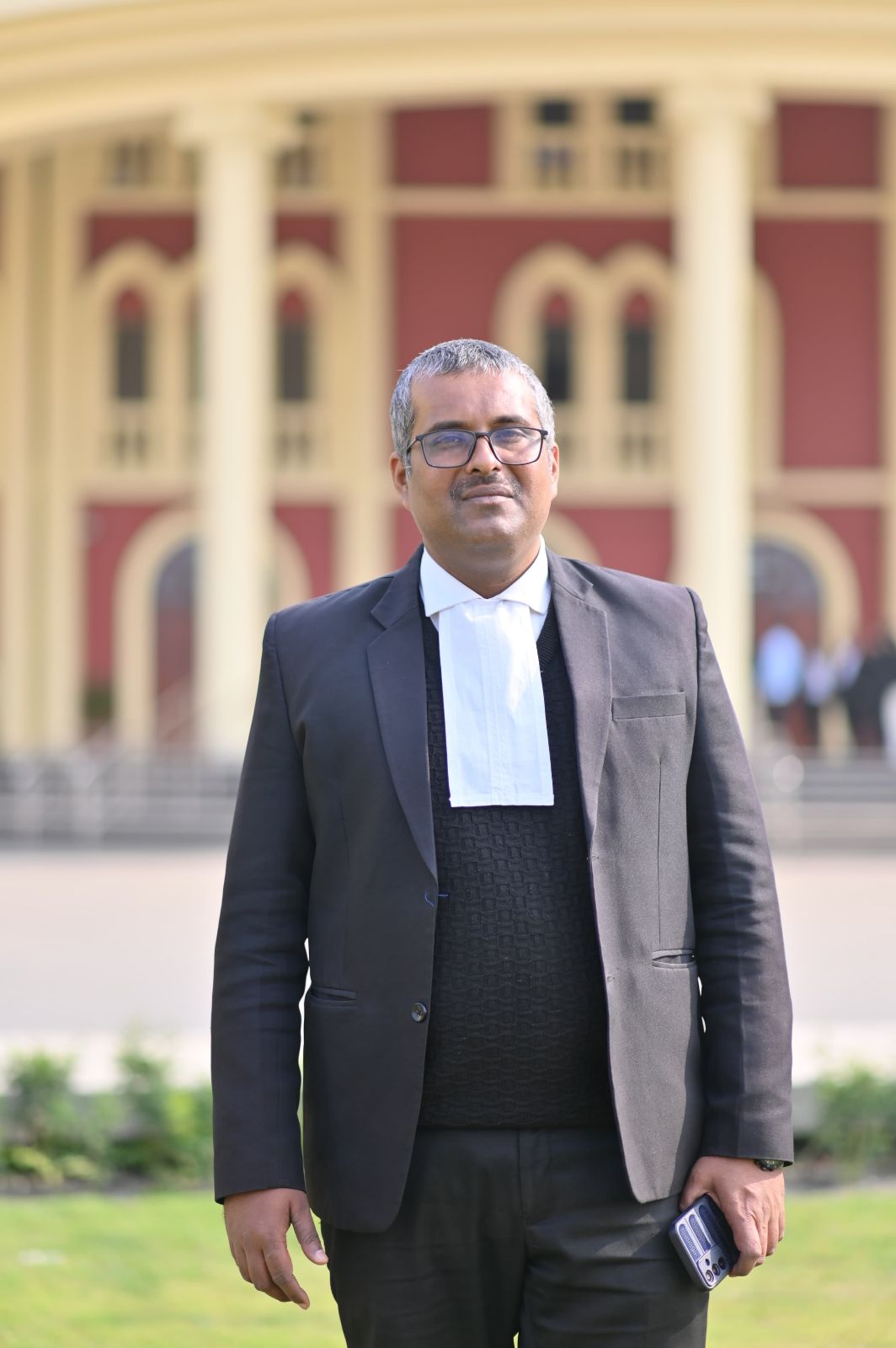 Satyaki  Basu