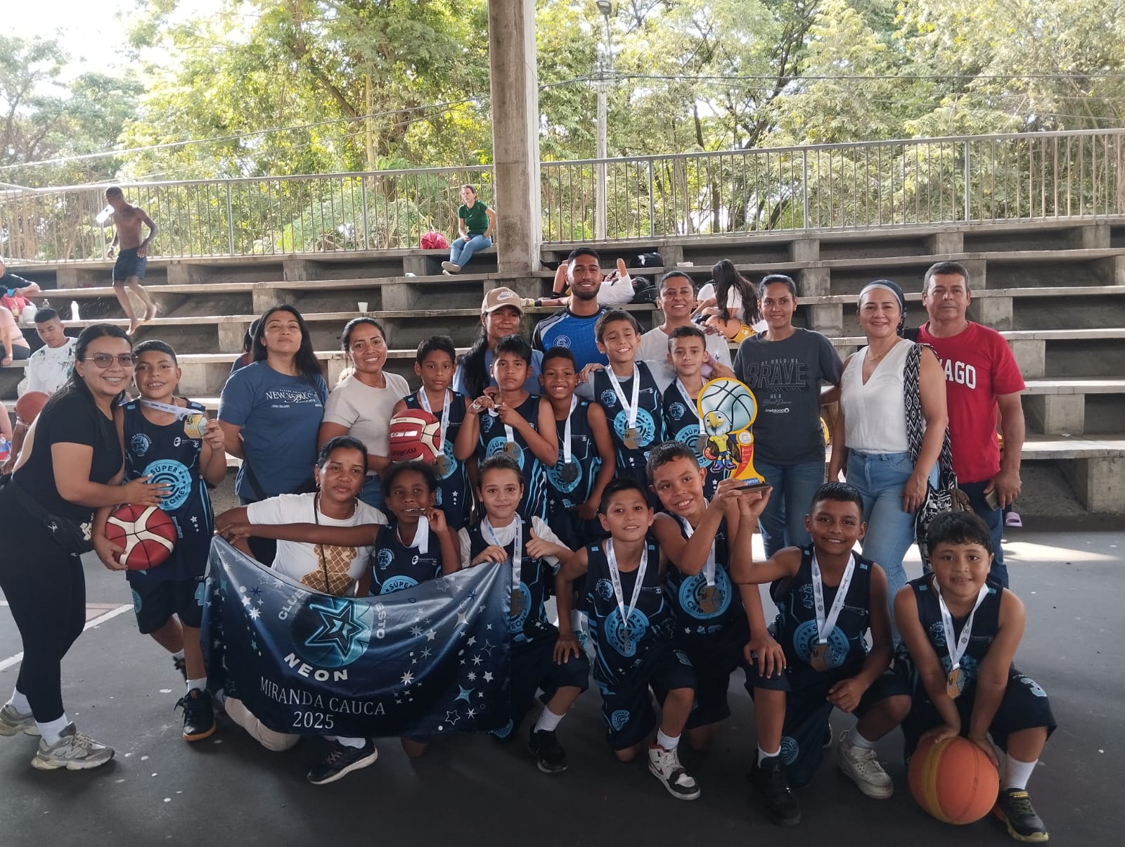 Club Neón Miranda Cauca