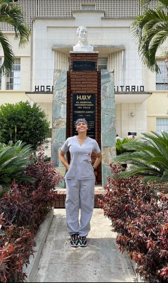  Estudiante interna de medicina en Univalle.