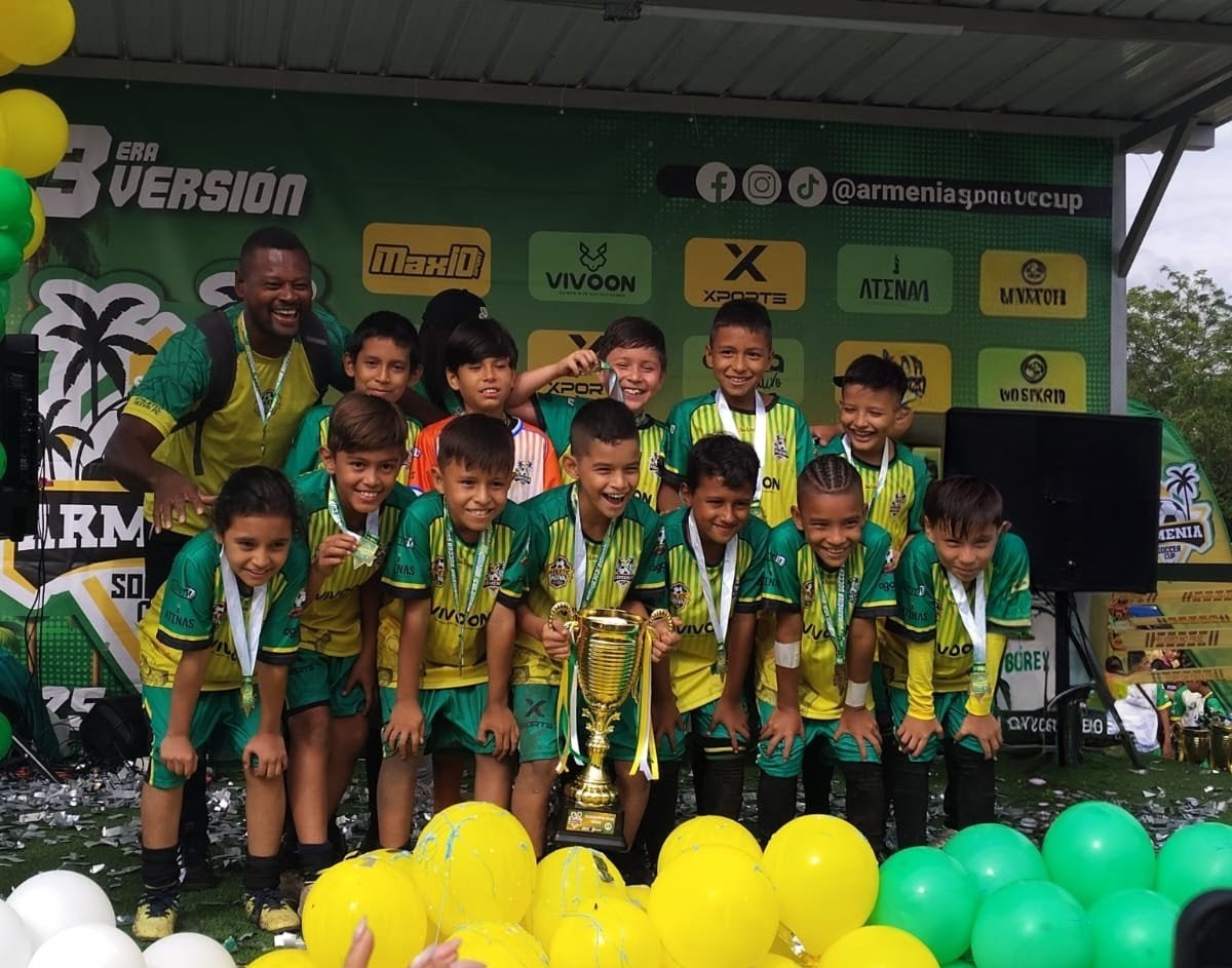 De Neiva para el mundo: el sueño internacional de Athletic Neiva sub-10