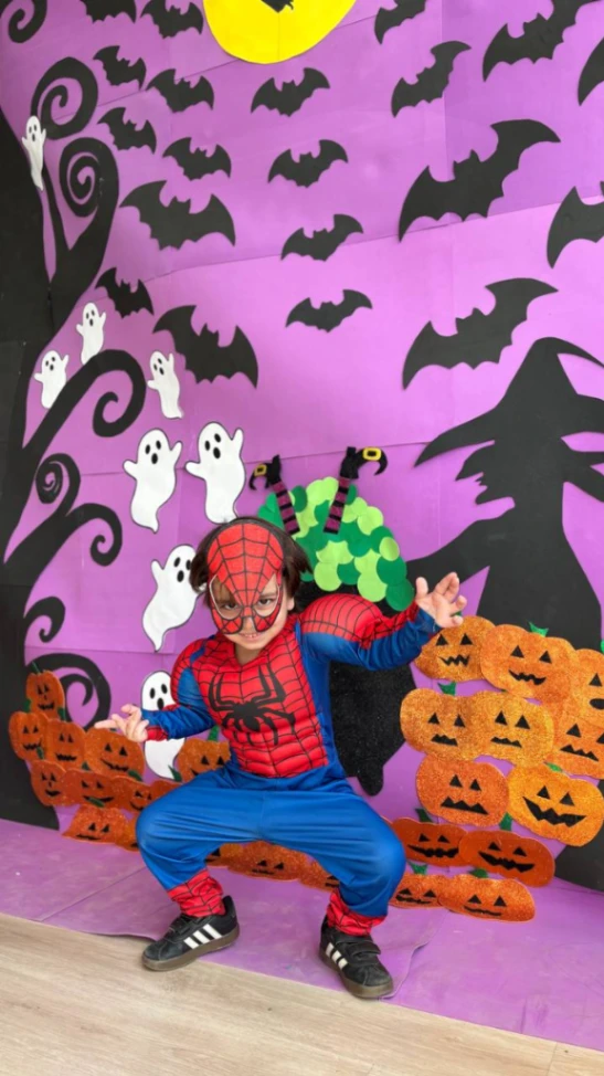 MİNİKLER KOSTÜM PARTİSİ