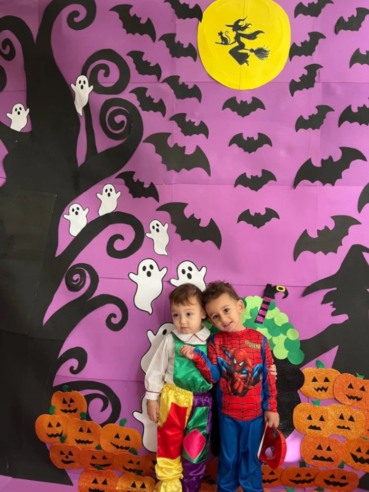 MİNİKLER KOSTÜM PARTİSİ