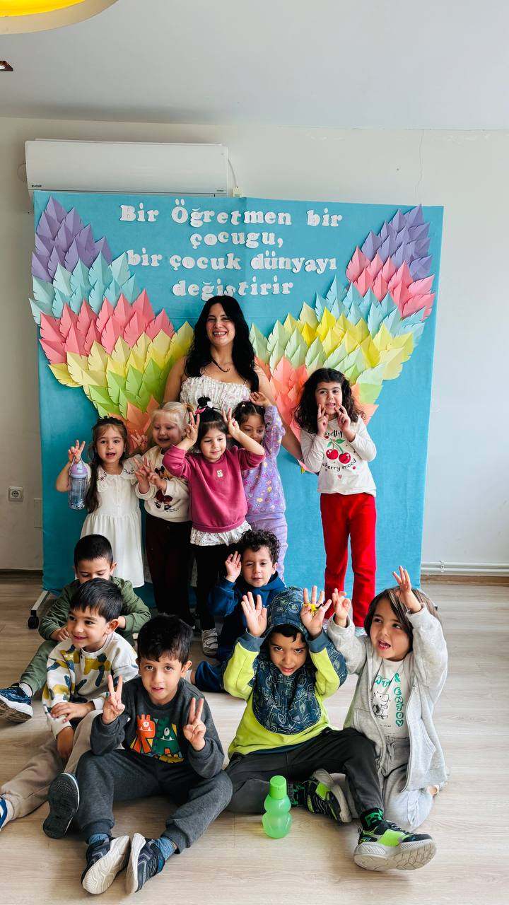 SATÜRN SINIFI- ÖĞRETMENLER GÜNÜ KUTLAMASI