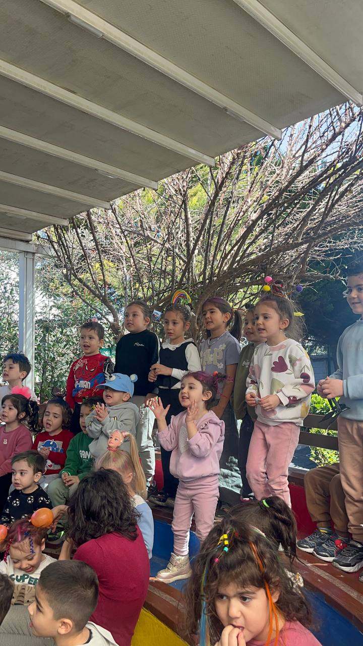 Miniklerimize sürpriz partiii