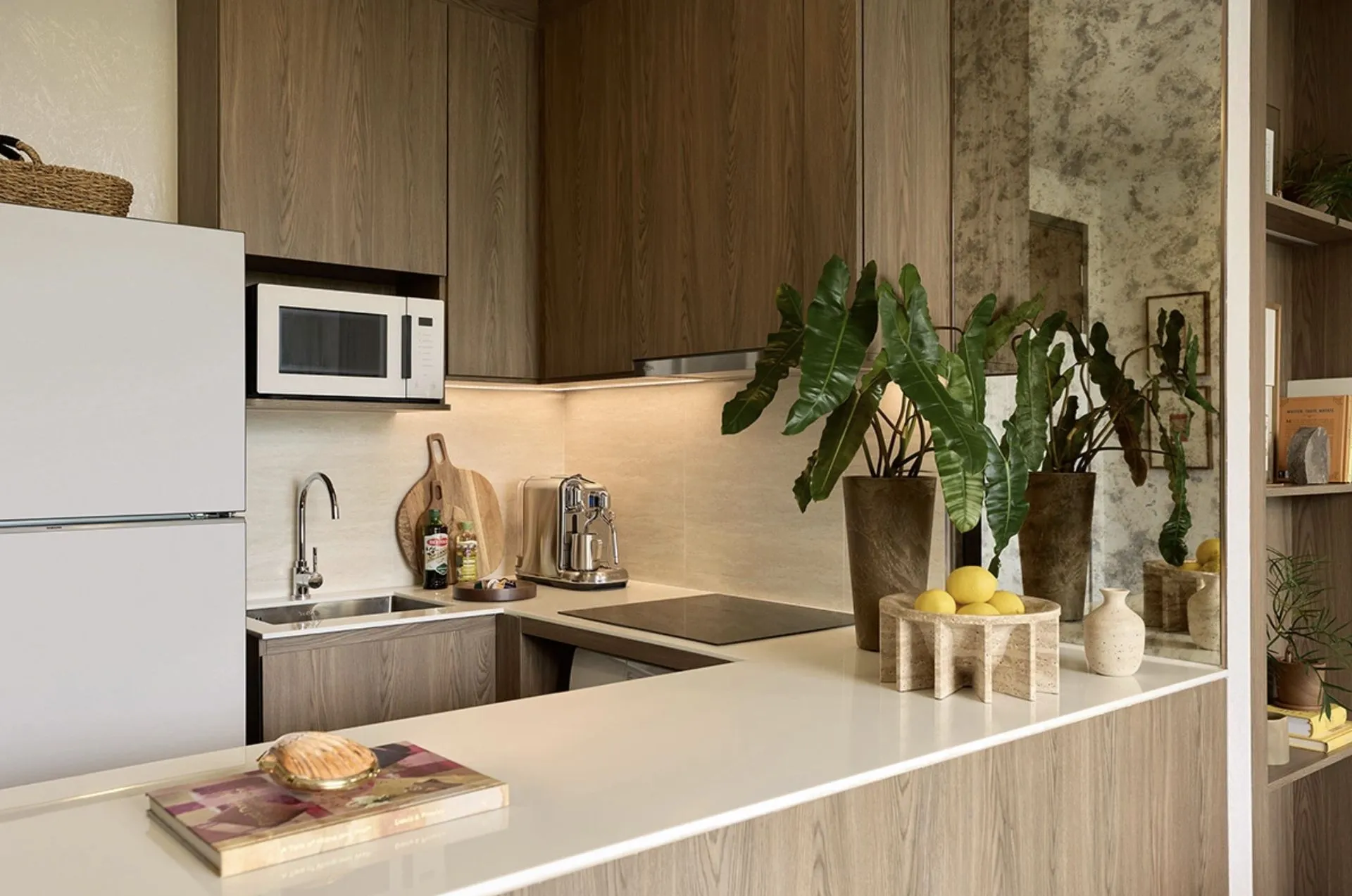 Canvas Cherng Talay 42