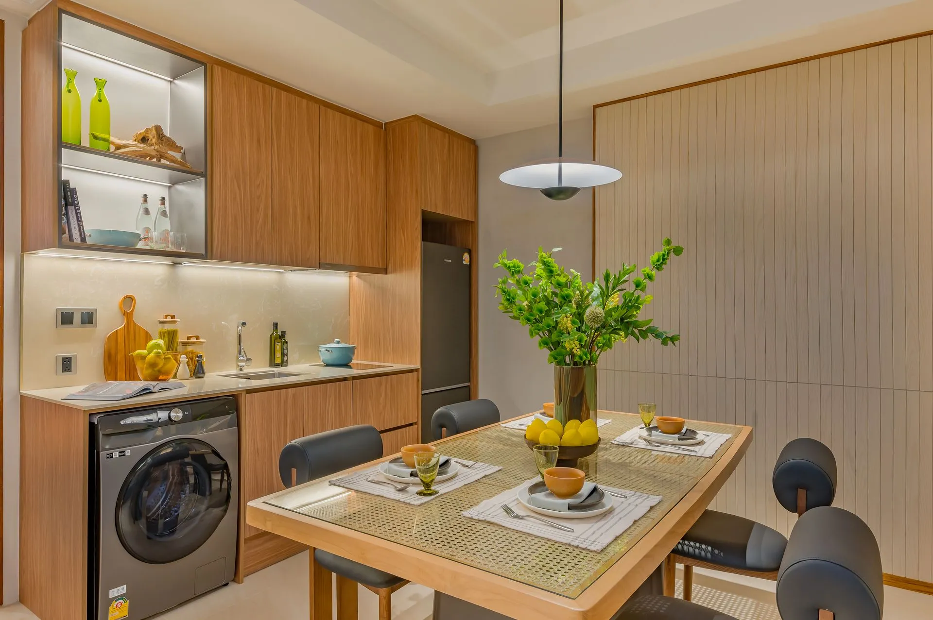 Surfhouse Residences 36