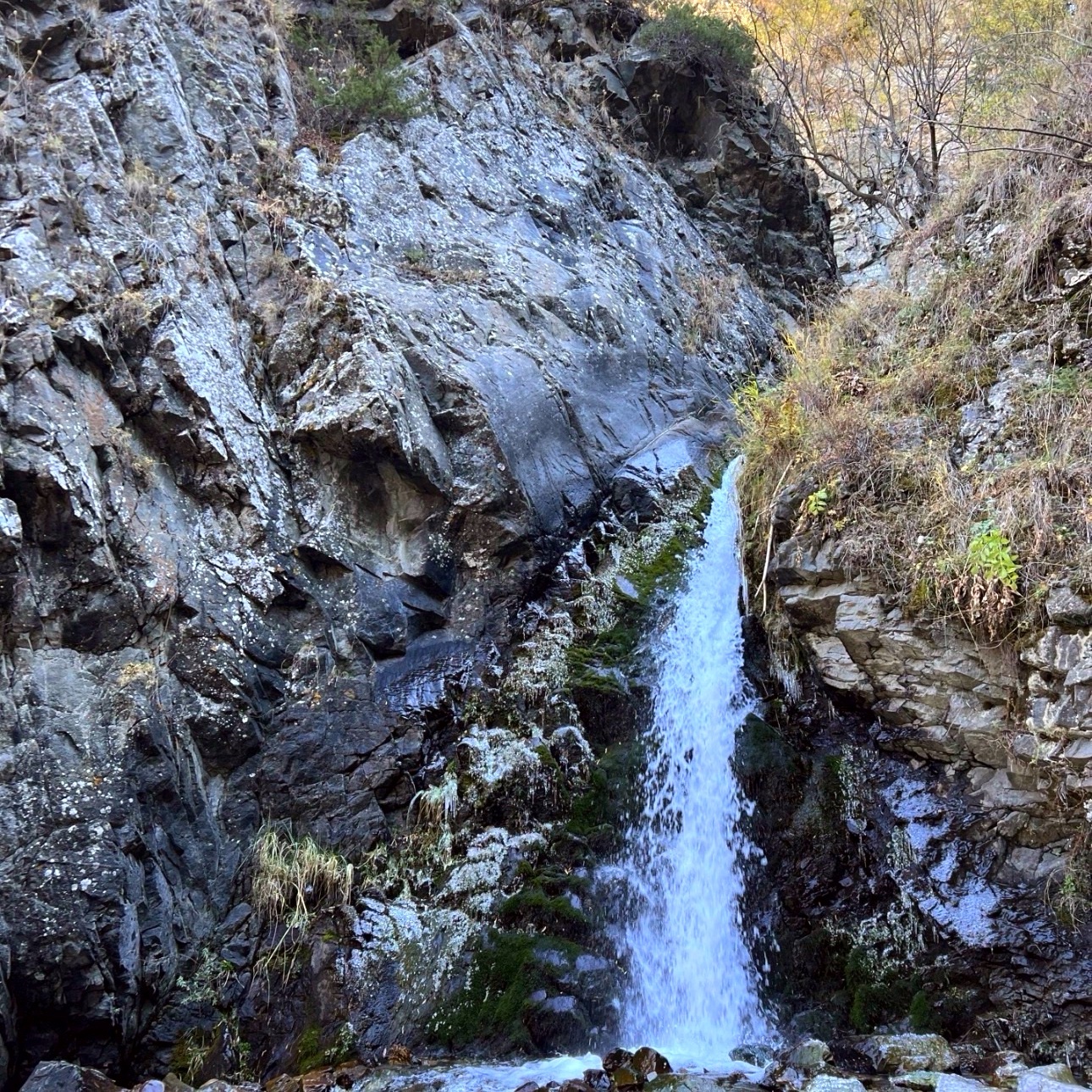 Ayusai waterfall
