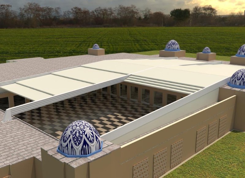 Court Yard Retractable