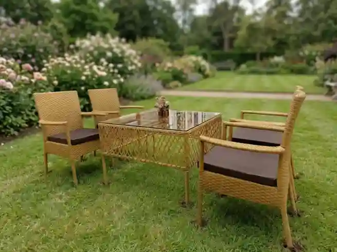 Gap weaven 4 seater