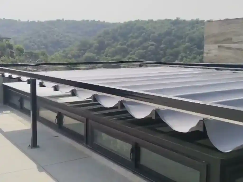 Retractable Shade Skylight