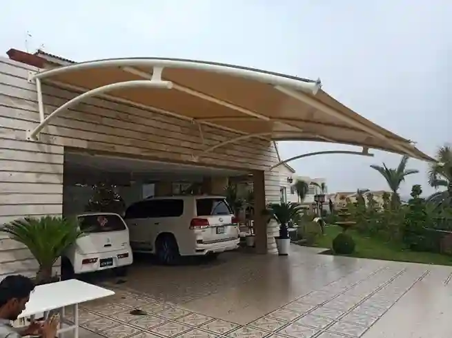Wall Mounted Tensile Shade Garden City Phase 7