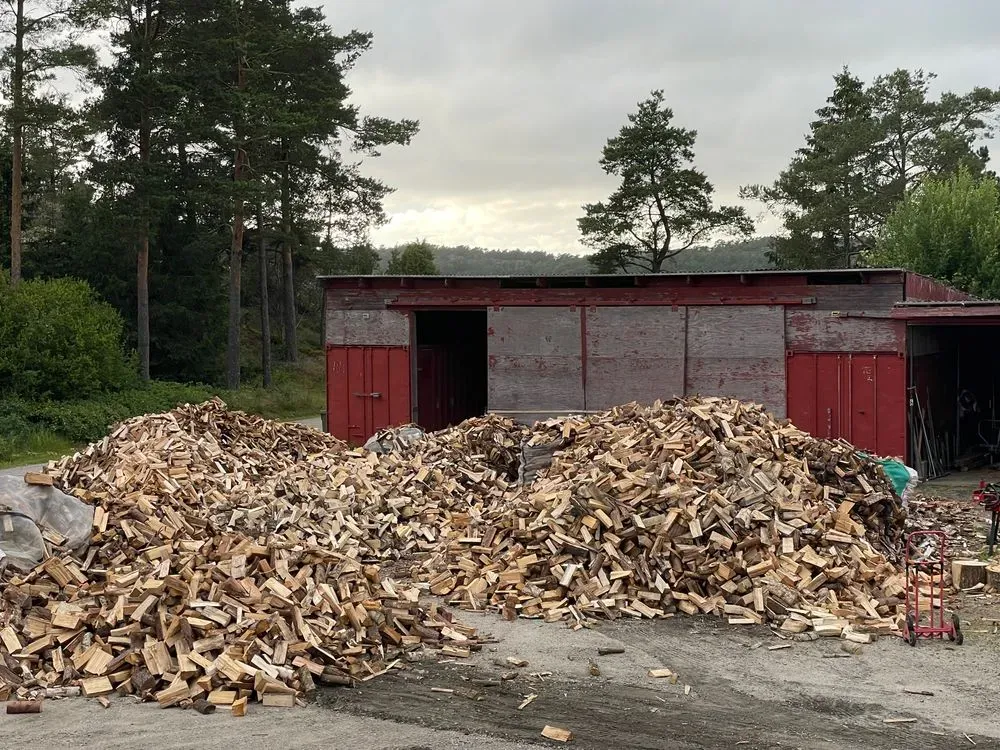 Blandved till salu i Trollhättan