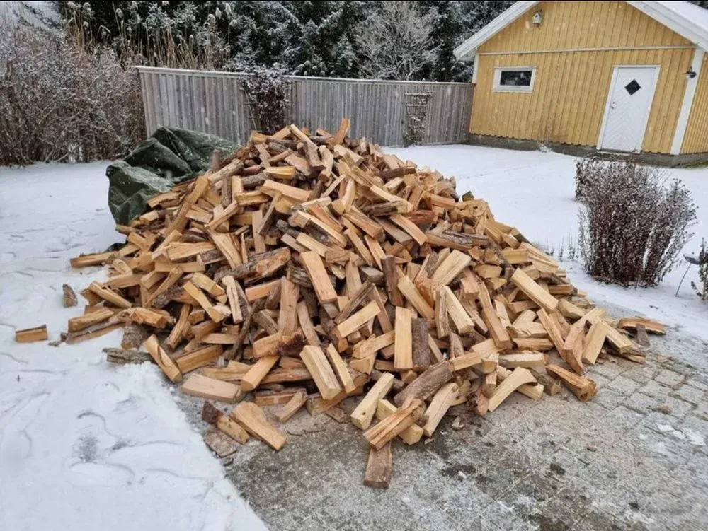 Blandved till salu i Strömstad