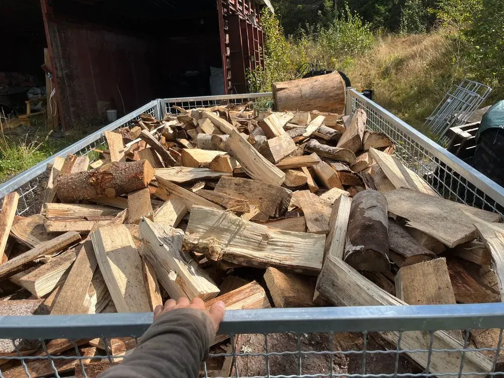 Blandved till salu i Jönköping