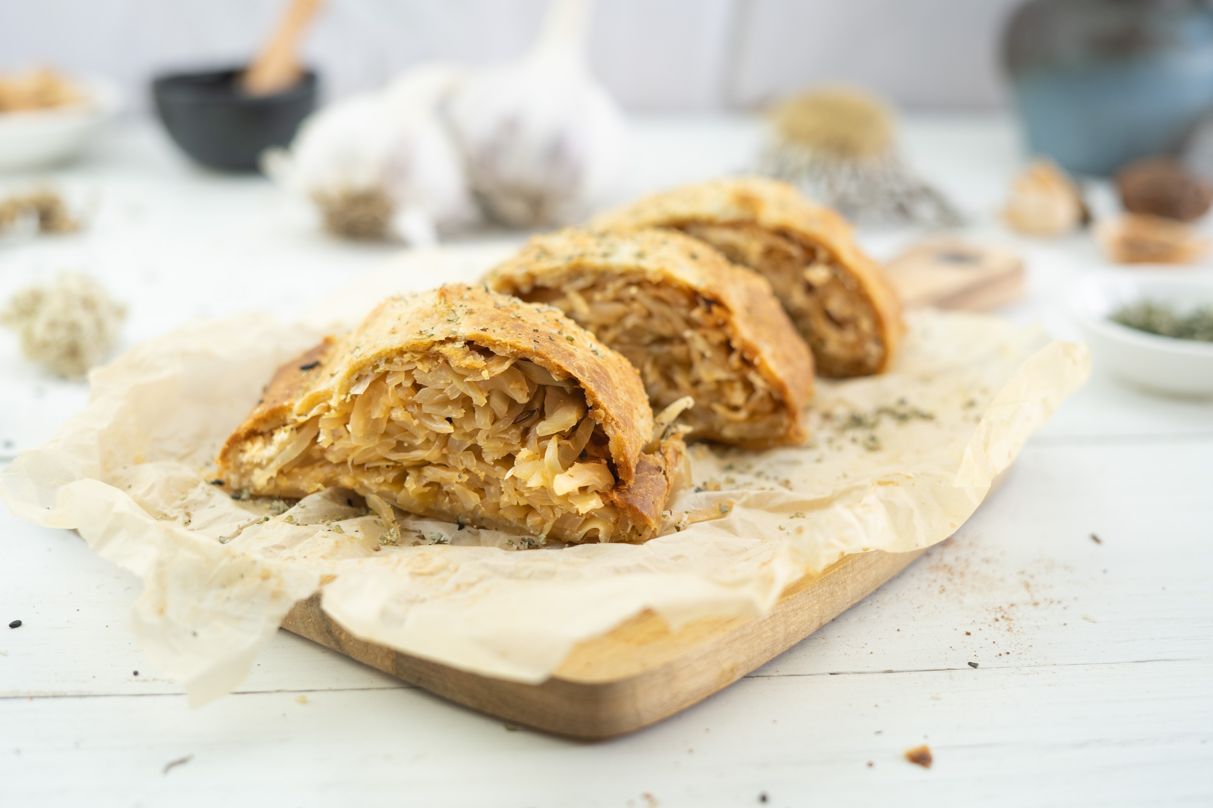 Rezept Serviervorschlag Krautstrudel nach Mamas Rezept