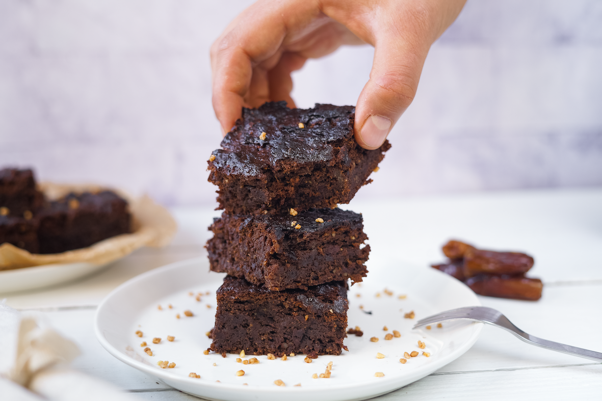 Rezept Serviervorschlag Saftiger Schoko - Dattelbrownie 
