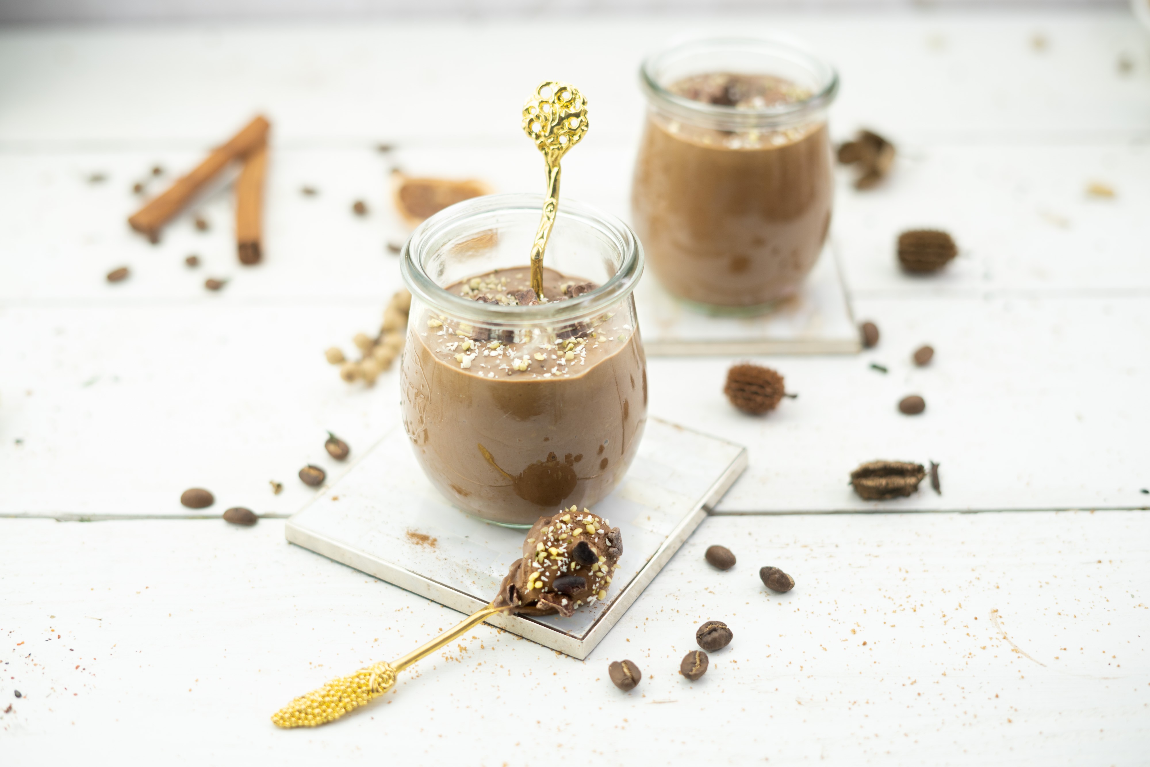 Rezept Serviervorschlag Cremiger Schokopudding im Glas