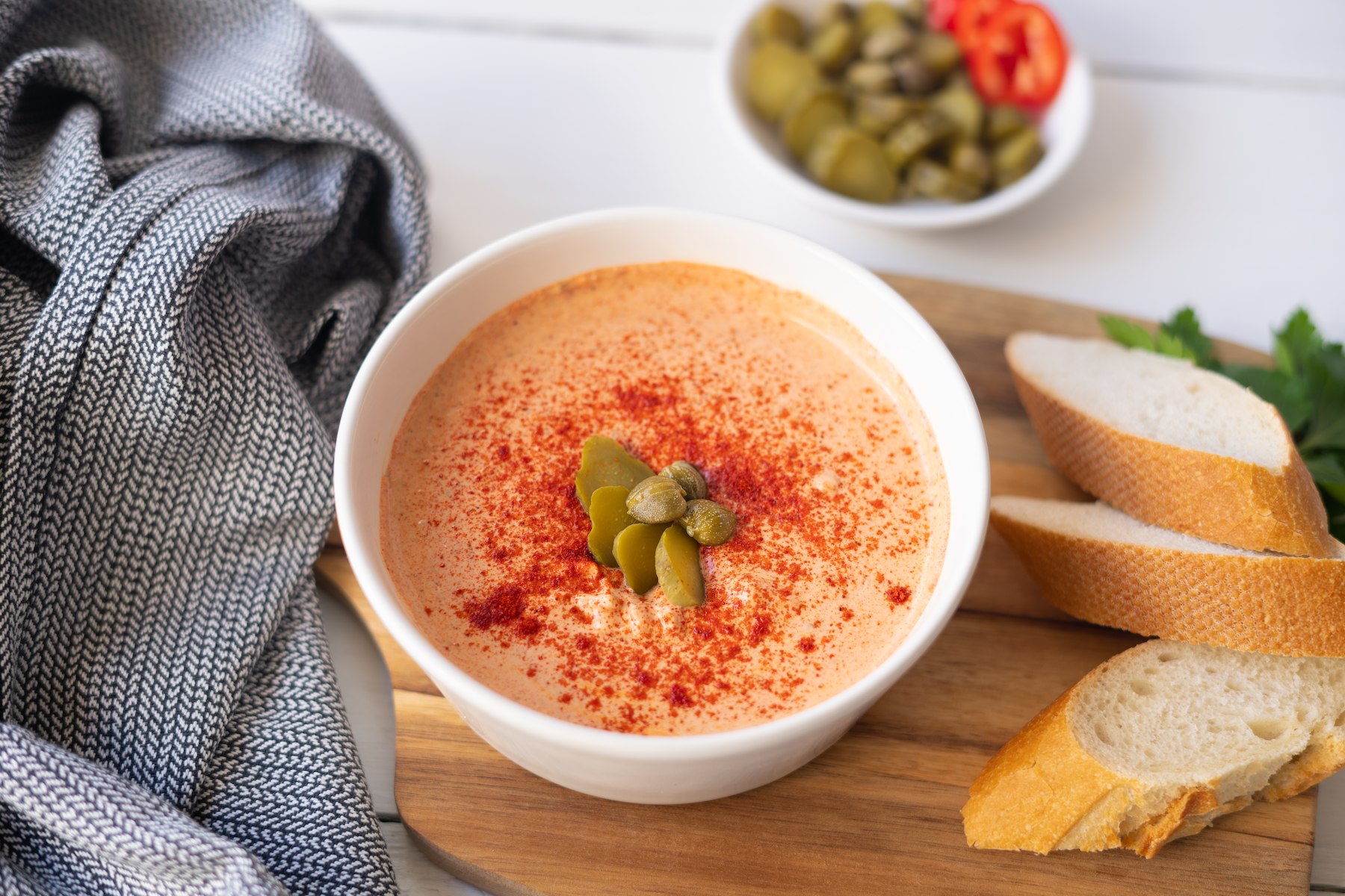 Rezept Serviervorschlag Cremiger Liptaueraufstrich