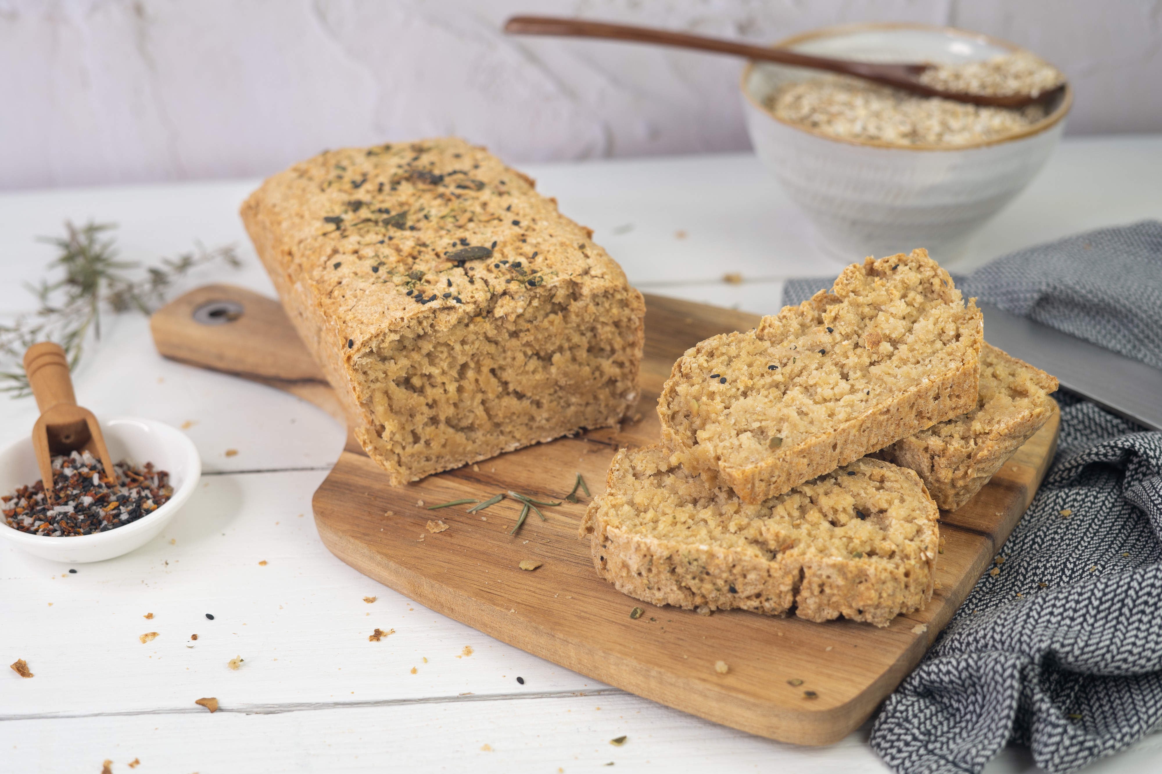Rezept Serviervorschlag Glutenfreies Haferflocken Brot