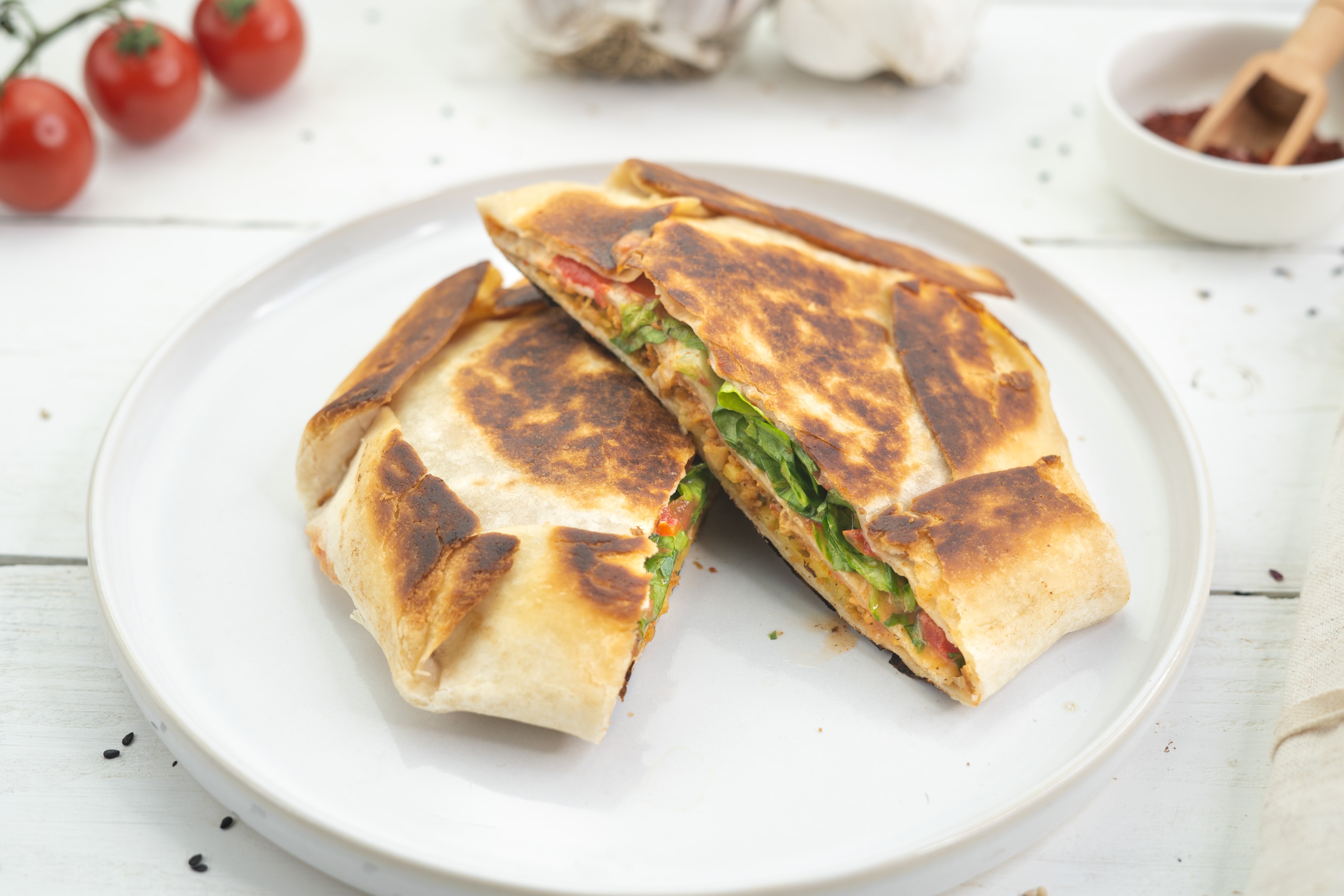 Rezept Serviervorschlag Knuspriger Wrap mit Sojahack und Chipotle Sauce 