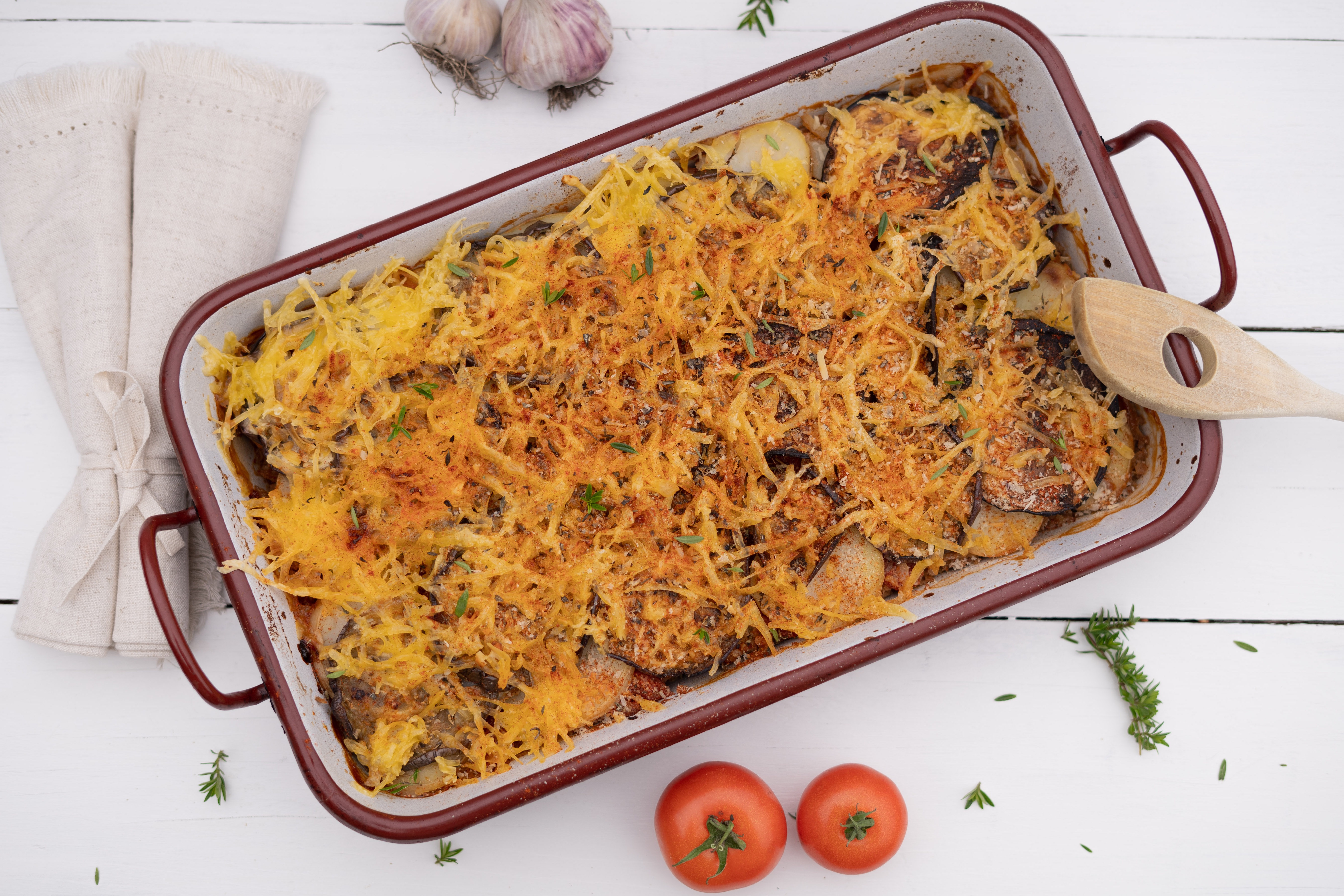 Rezept Serviervorschlag Moussaka mit cremiger Béchamel Sauce