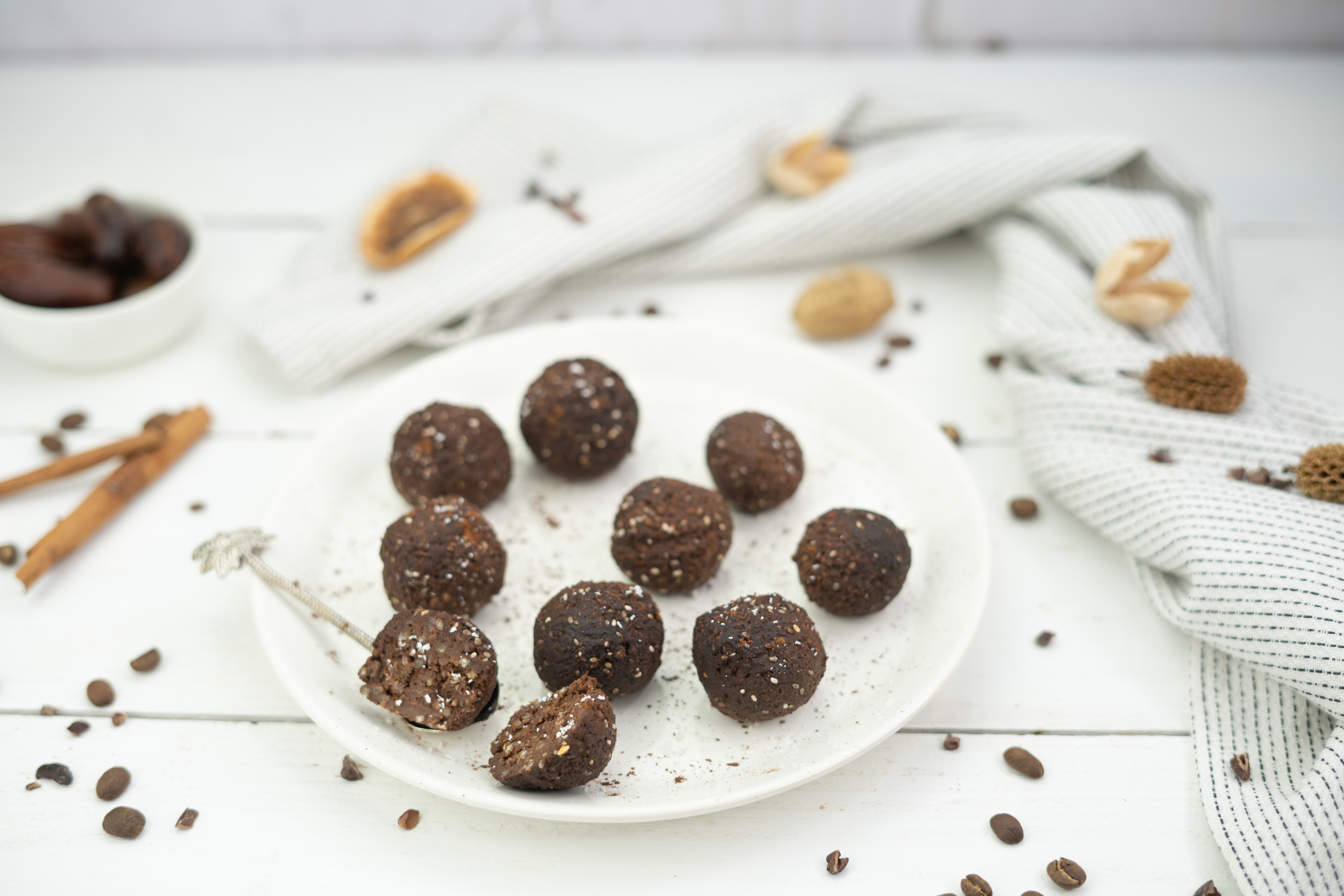 Rezept Serviervorschlag Süße Hirse Schokobällchen