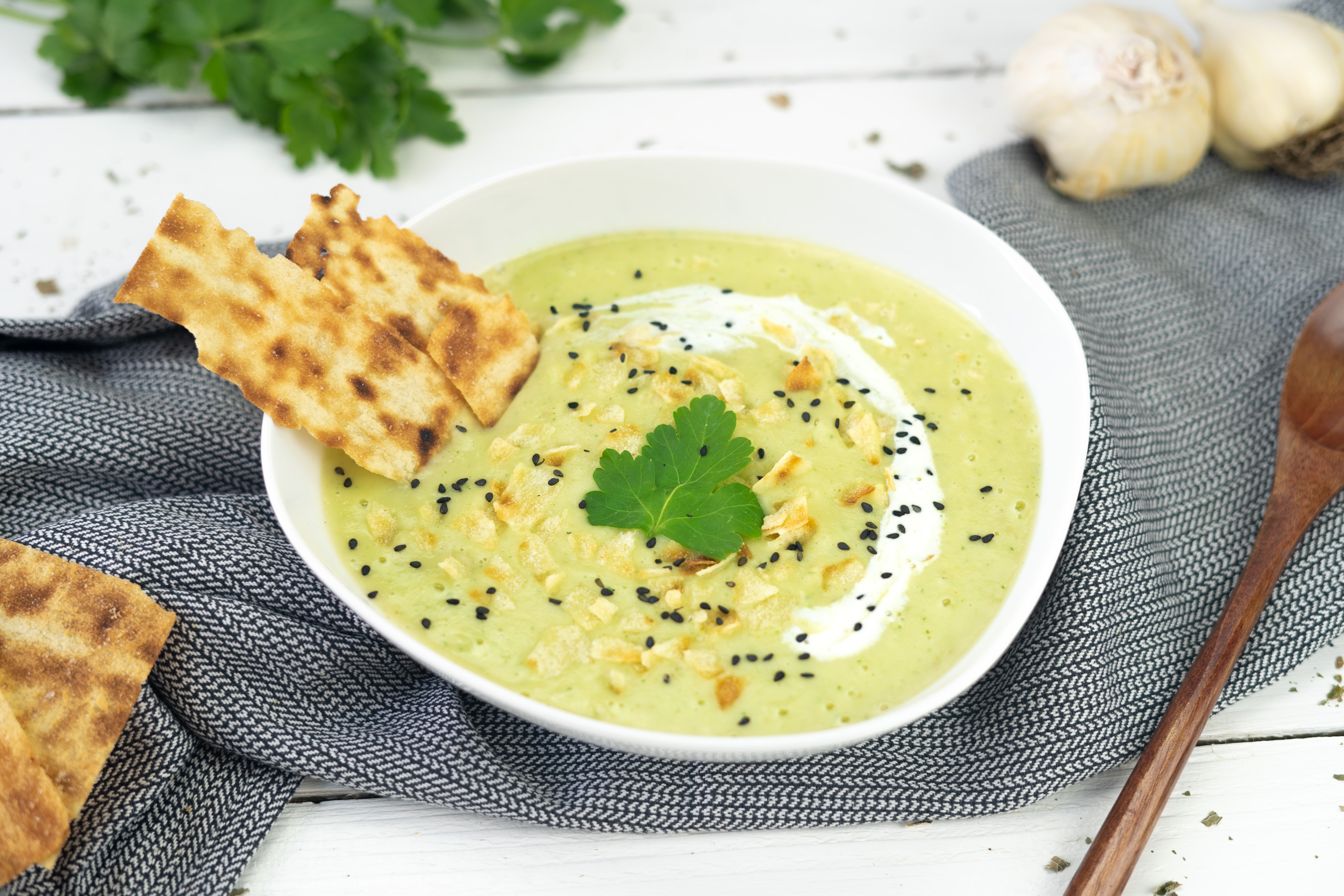 Rezept Serviervorschlag Spargelsuppe mit Bohnen & Kartoffeln