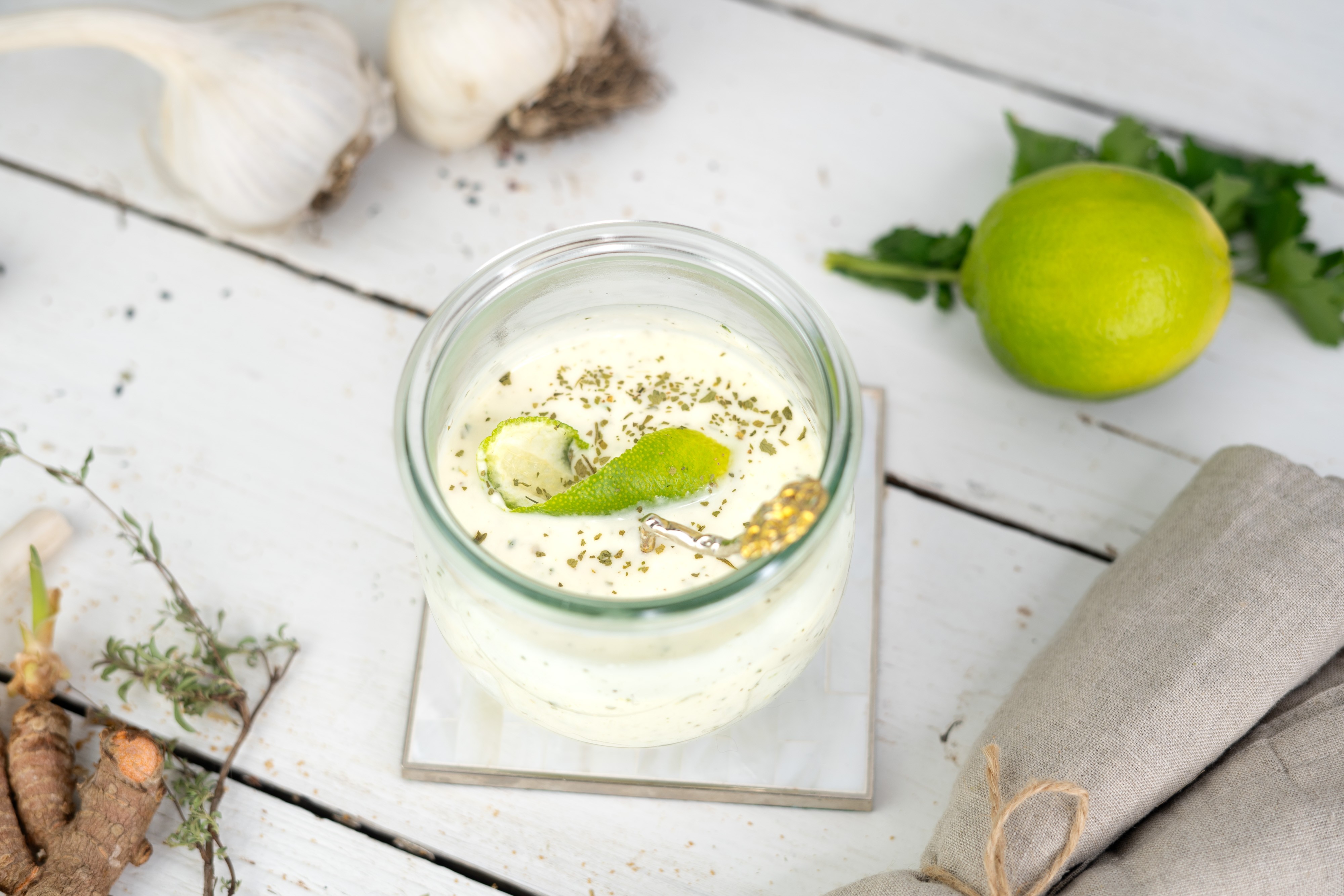 Rezept Serviervorschlag Limetten Knoblauch Dressing  