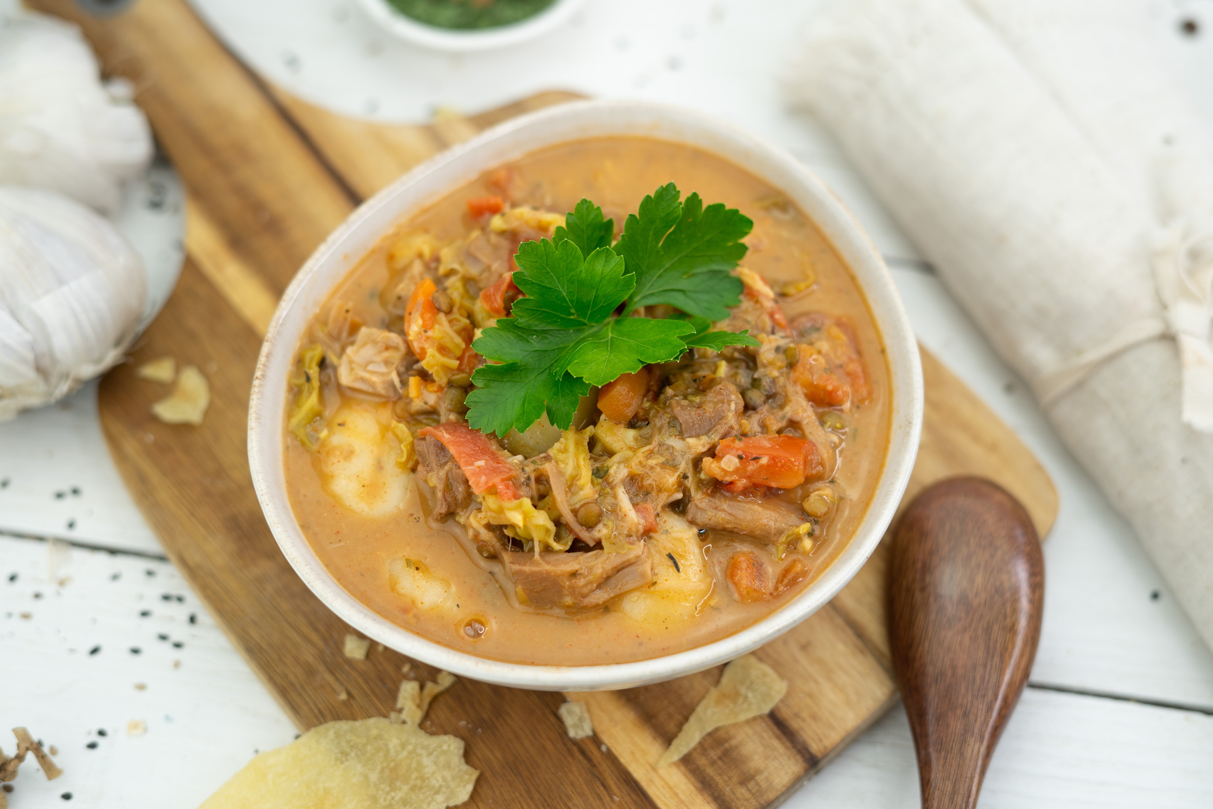 Rezept Serviervorschlag Deftiger Jackfruit Eintopf mit Gemüse