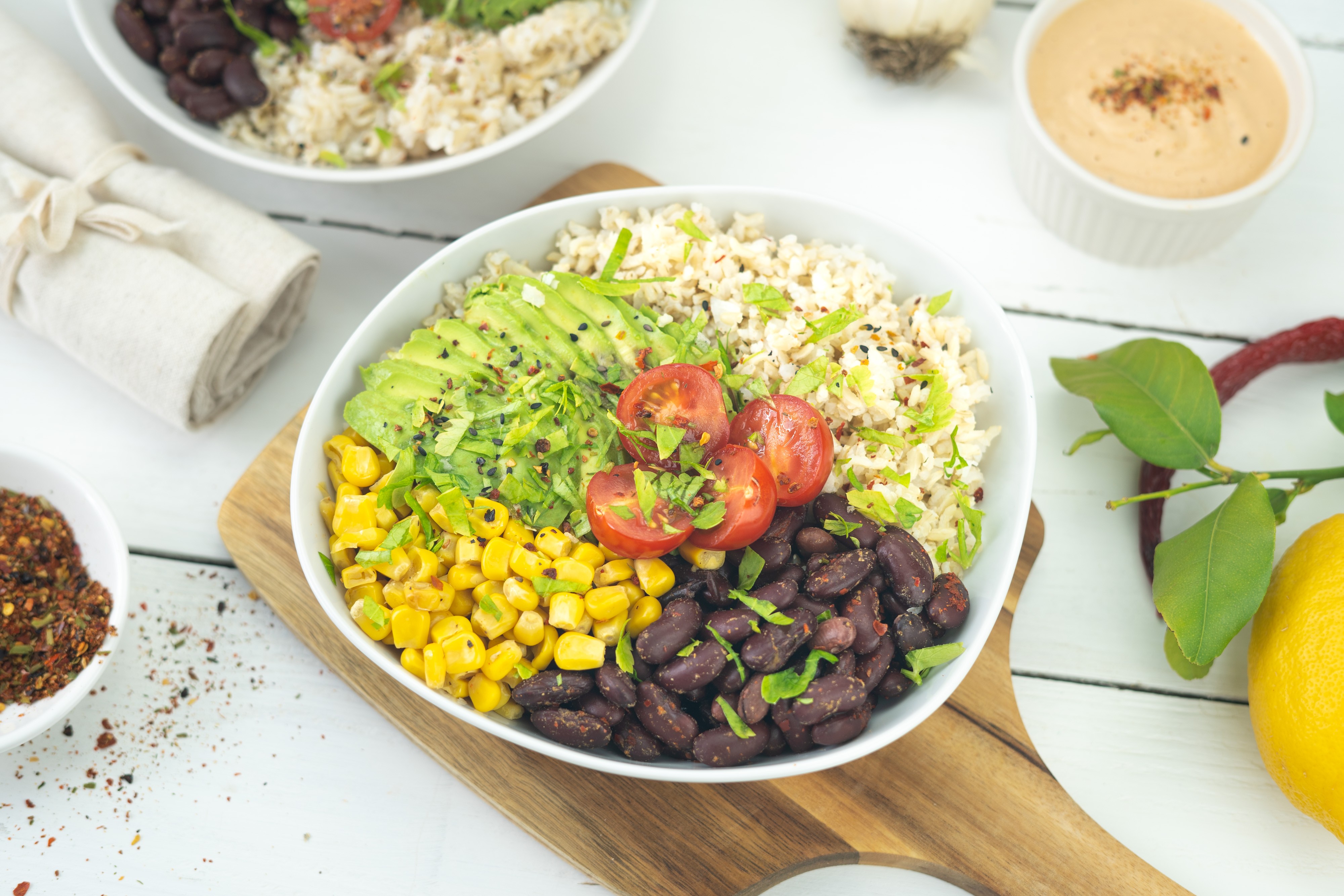 Rezept Serviervorschlag Burrito Bowl mit Bohnen & Chipotle Sauce