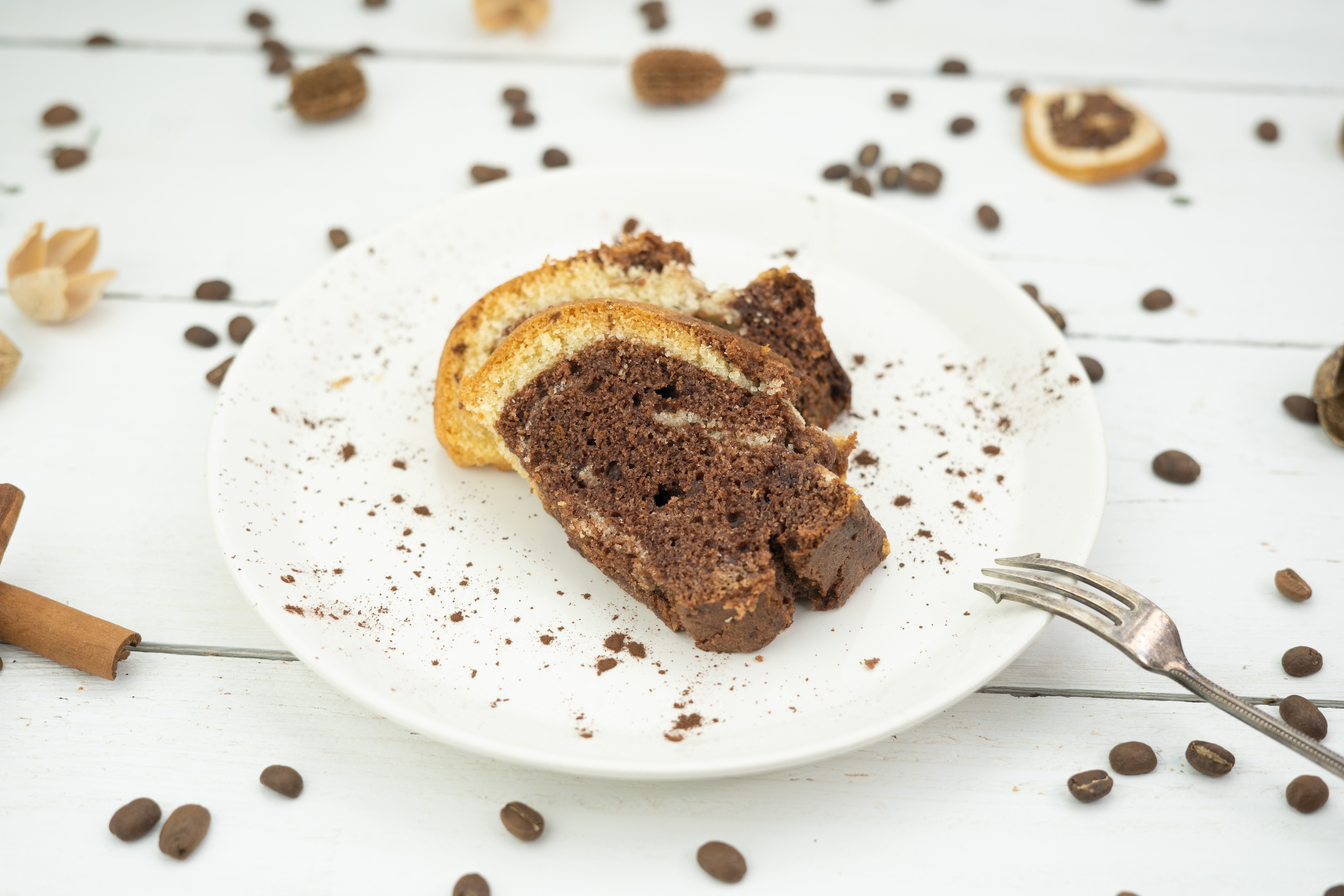 Rezept Serviervorschlag Fluffig saftiger Mamorkuchen