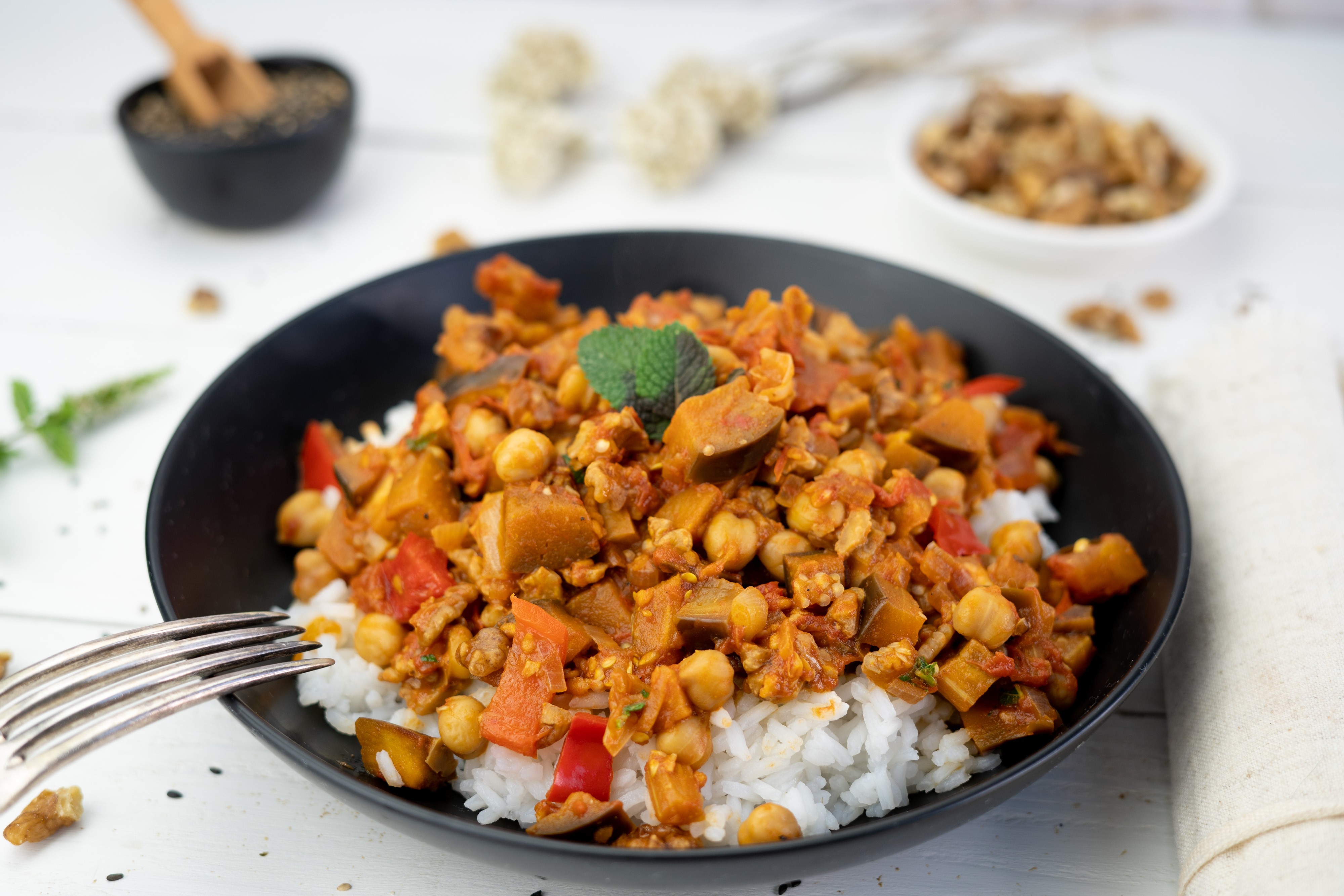 Rezept Serviervorschlag Maghmour - libanesischer Aubergineneintopf