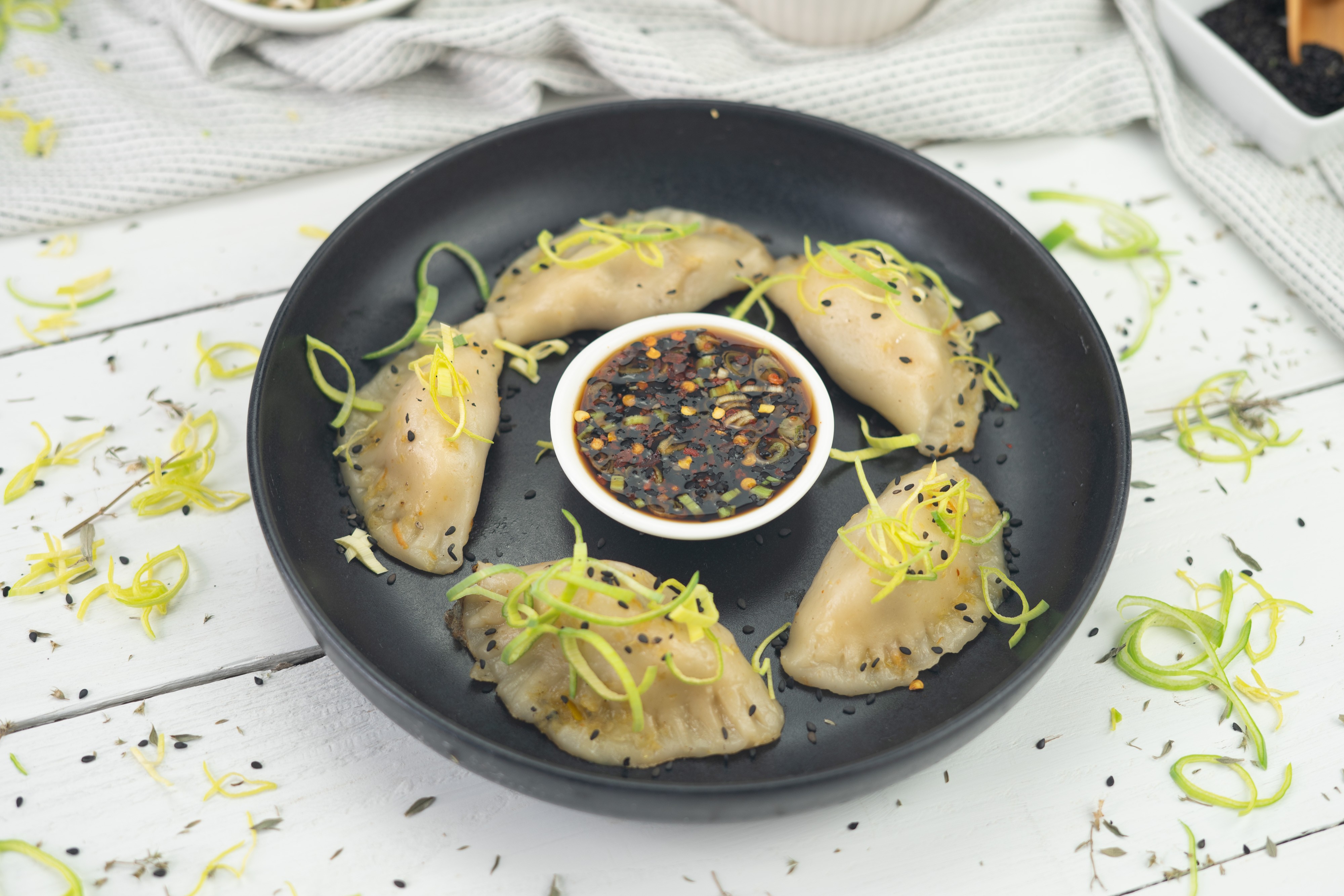 Rezept Serviervorschlag Dumplings mit Gemüsefüllung - Gyoza