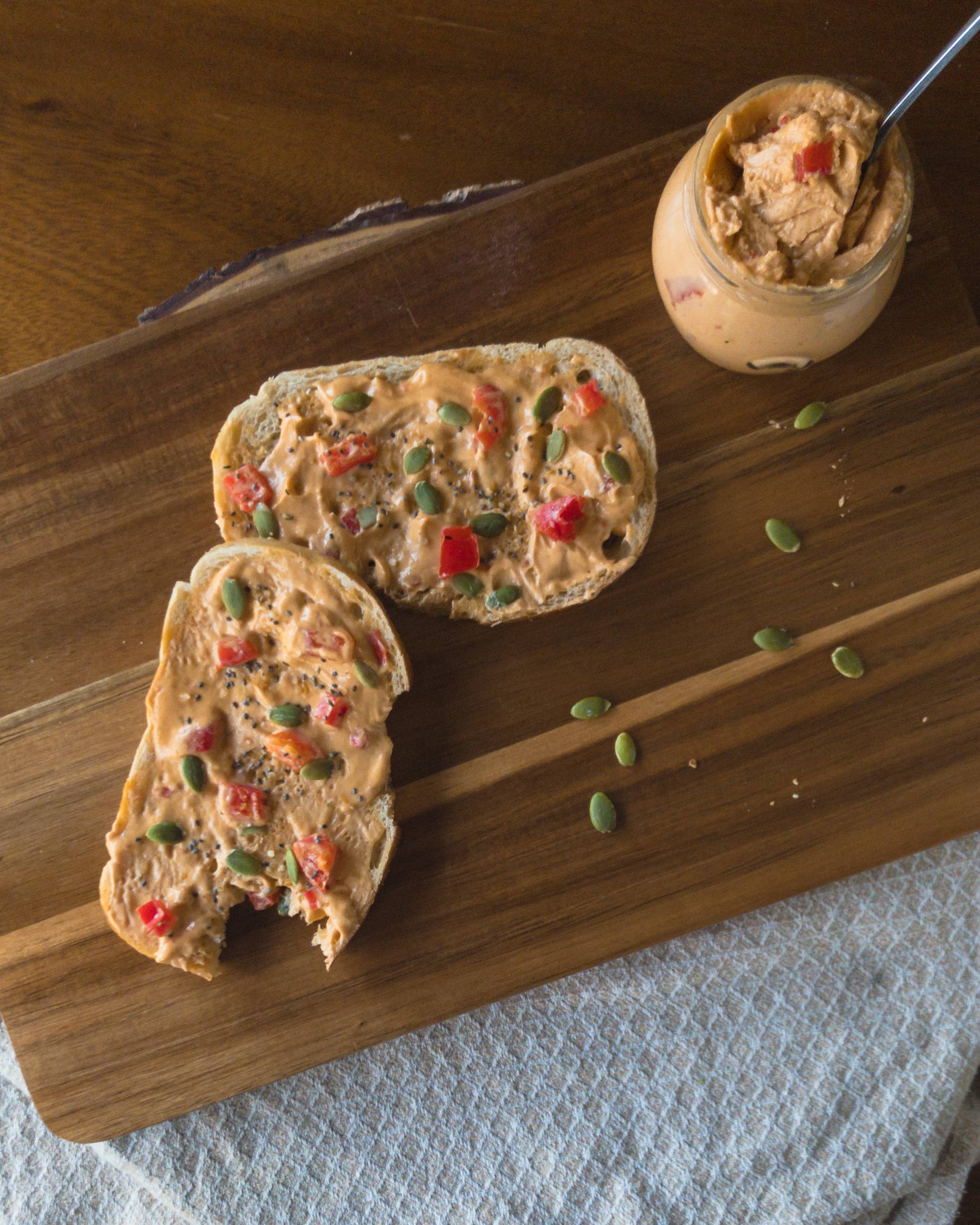 Cashew Cheeze Pimiento