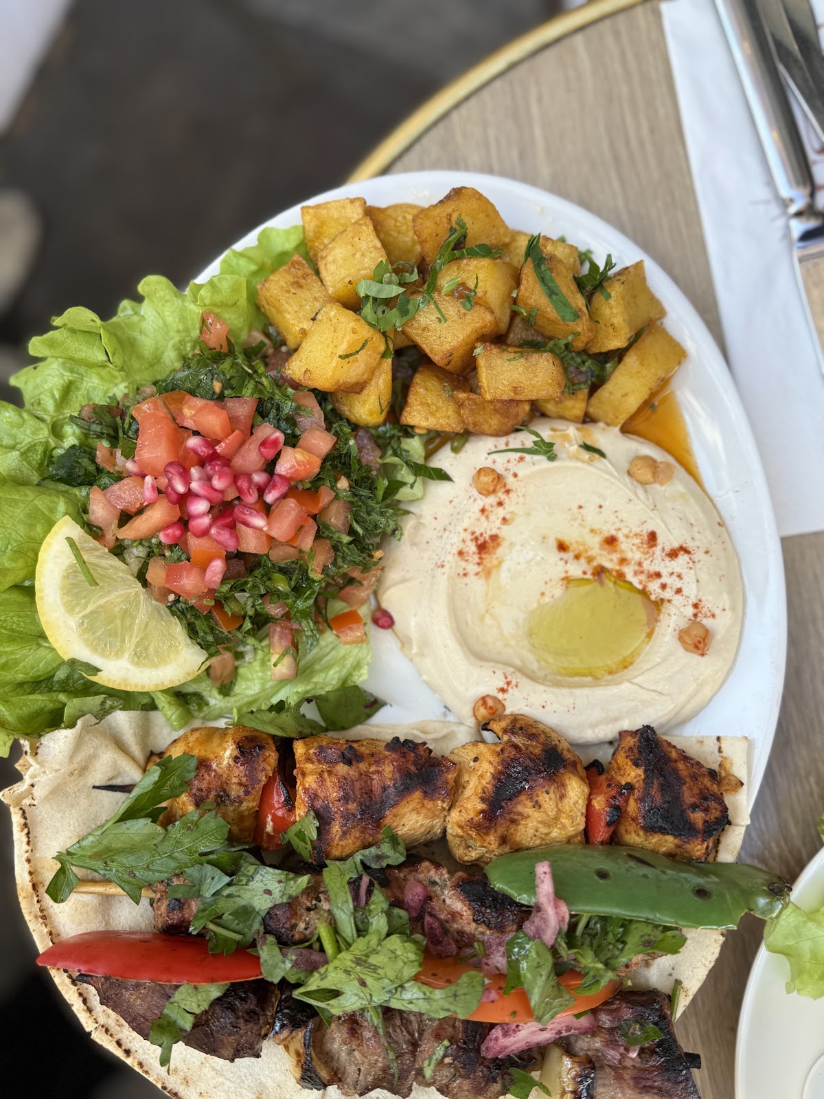 Al Boustan - Photo 3