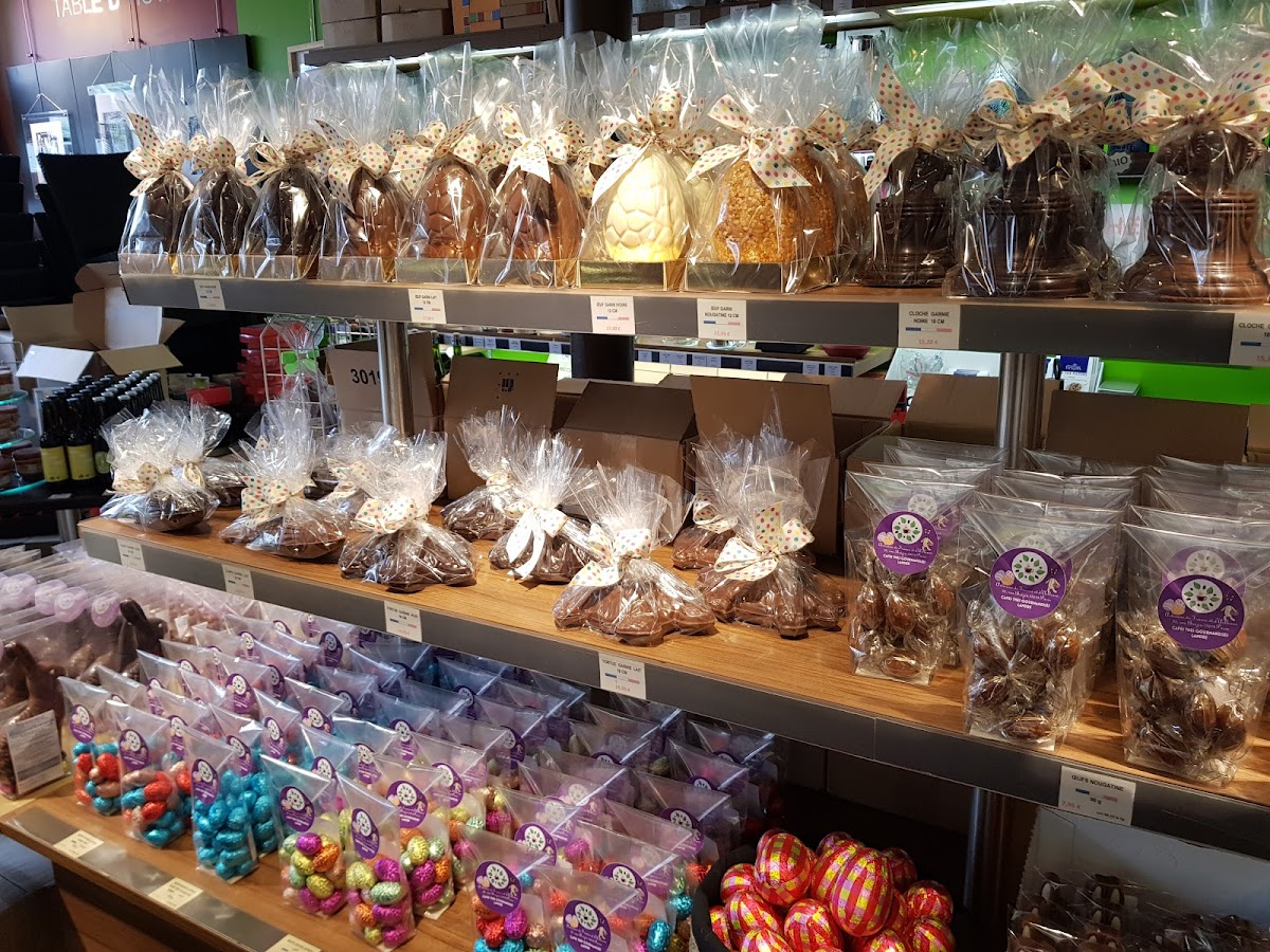 Artisans de France et d'ailleurs - Photo 3