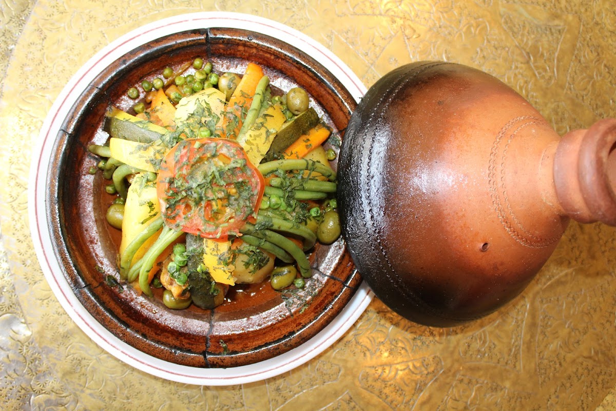 Au Couscous des Batignolles - Photo 2