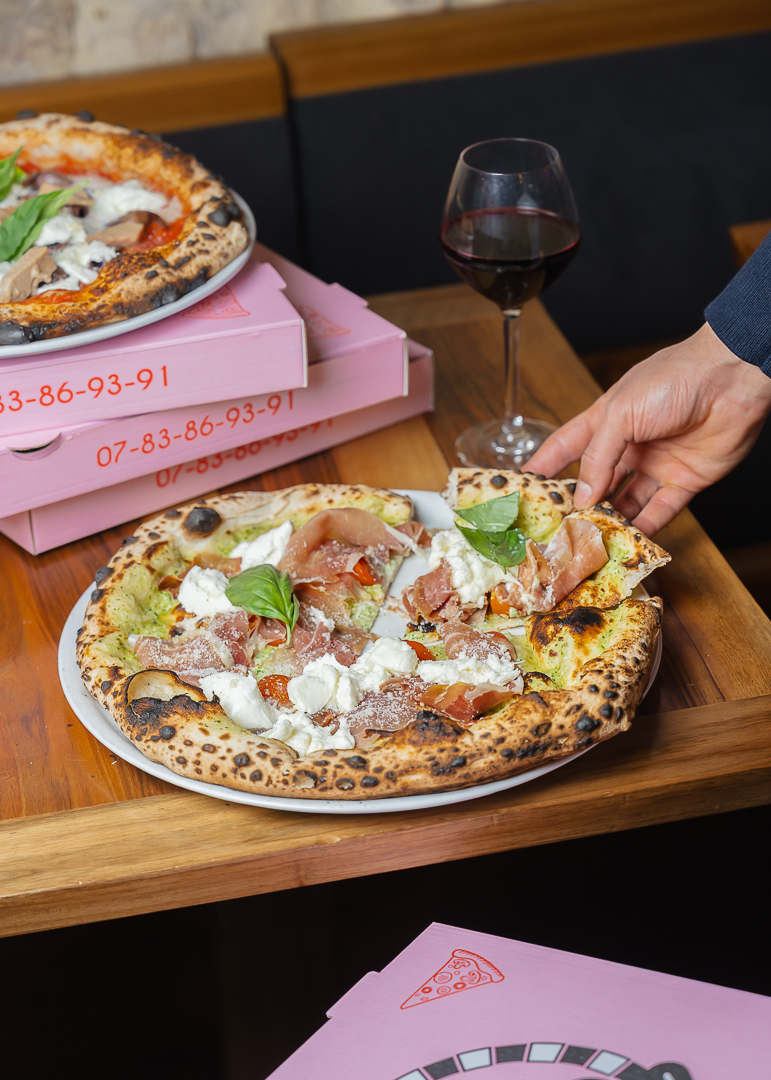 Bella Piazza - Photo 2