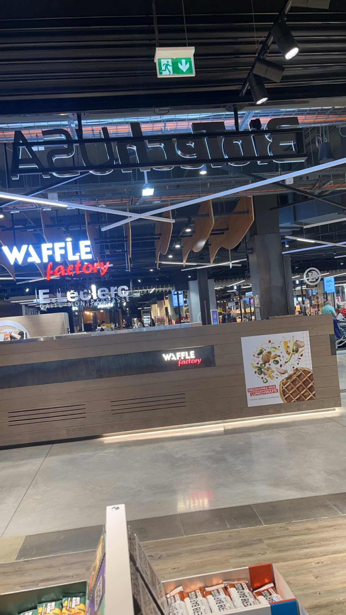 Biotech USA - Photo 3