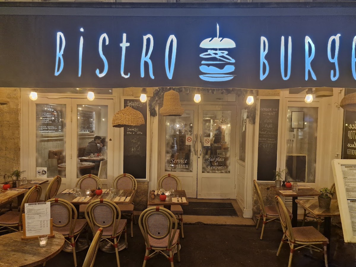 Bistro Burger - Photo 2