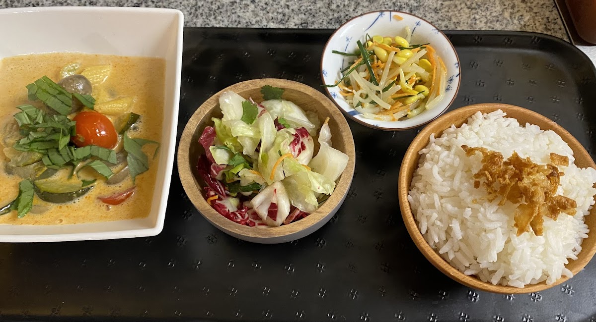 Chez Eating - Photo 2