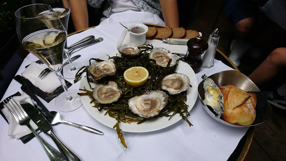 Chez Francis - Photo 2