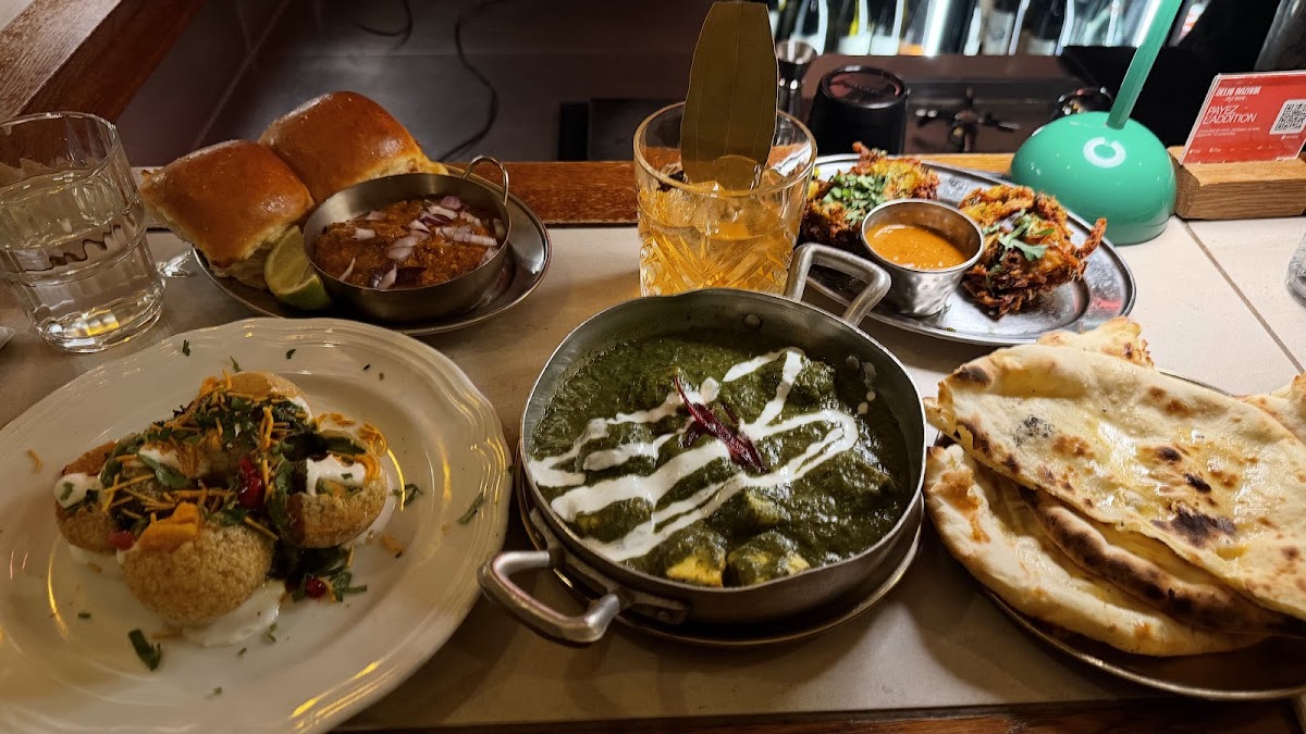 Delhi Bazaar - Photo 3