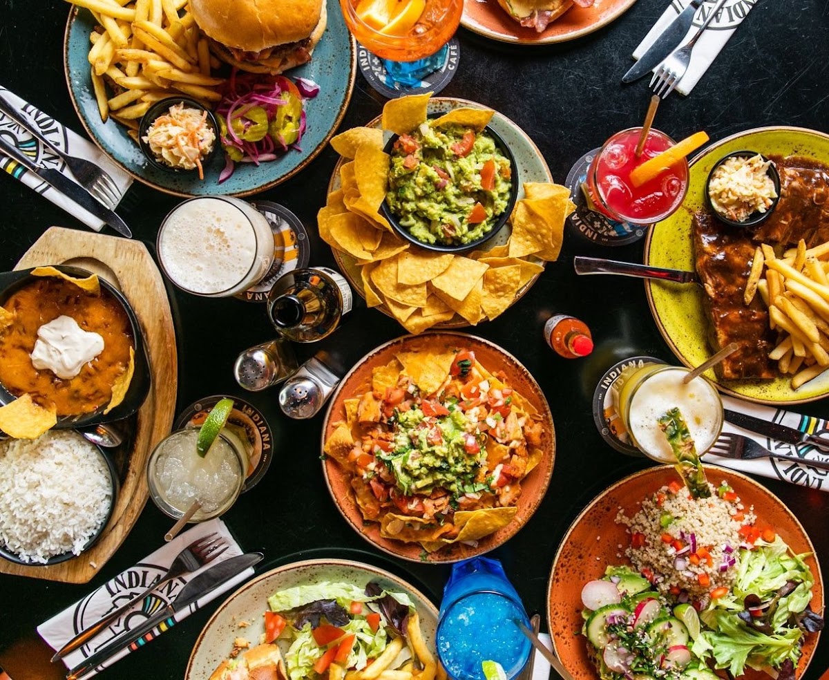 Indiana Café - Photo 2