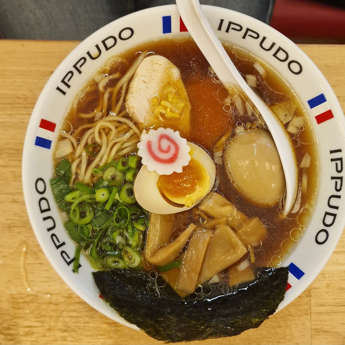 Ippudo Louvre - Photo 3