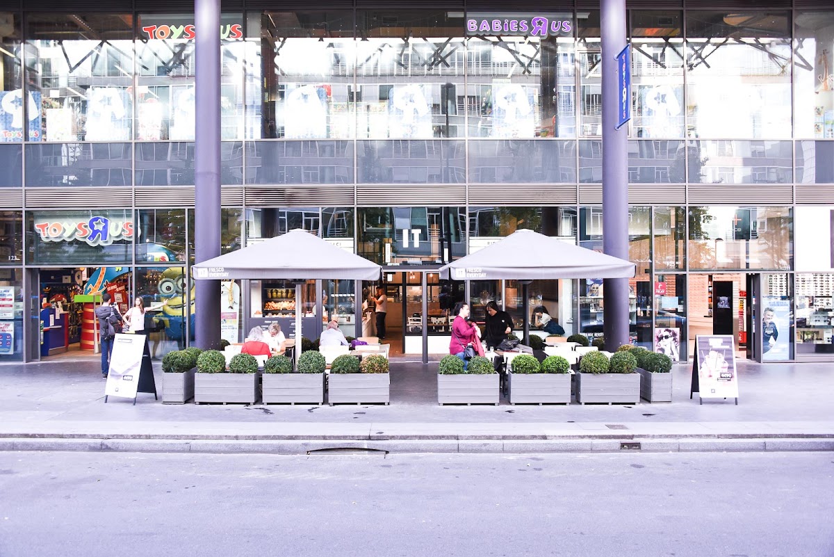 Italian Trattoria - Photo 1