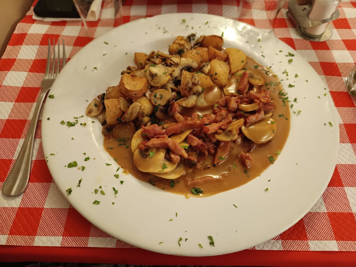 La Toscana - Photo 3