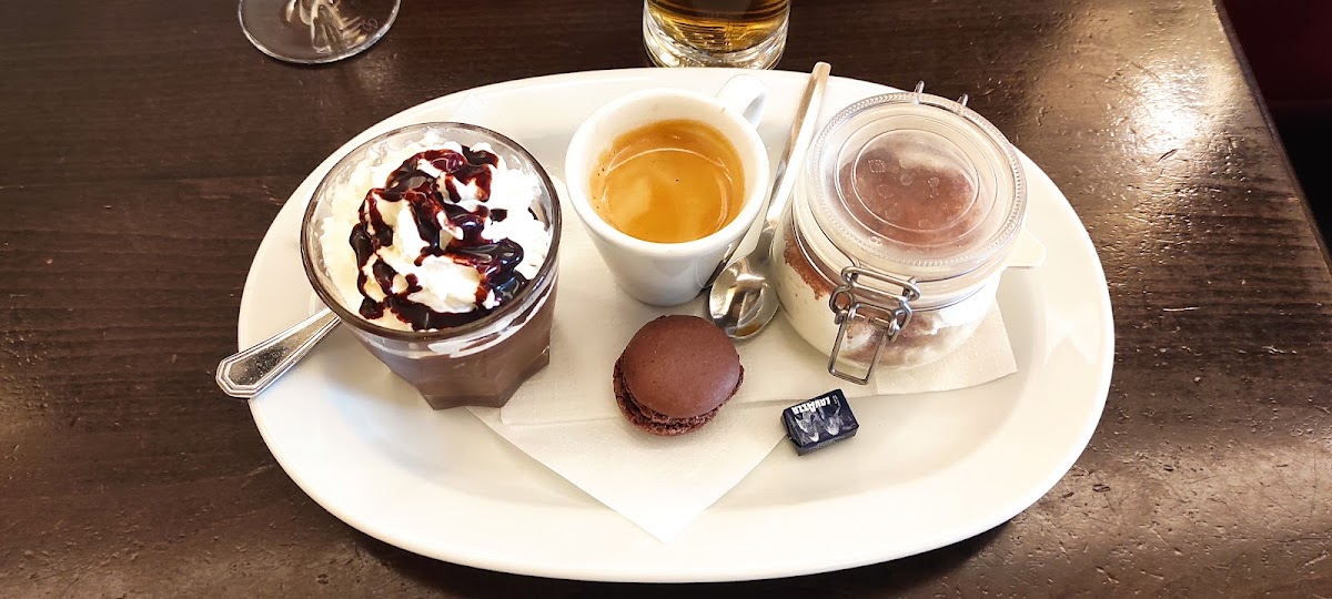 Le Bistrot de la Tour - Photo 2